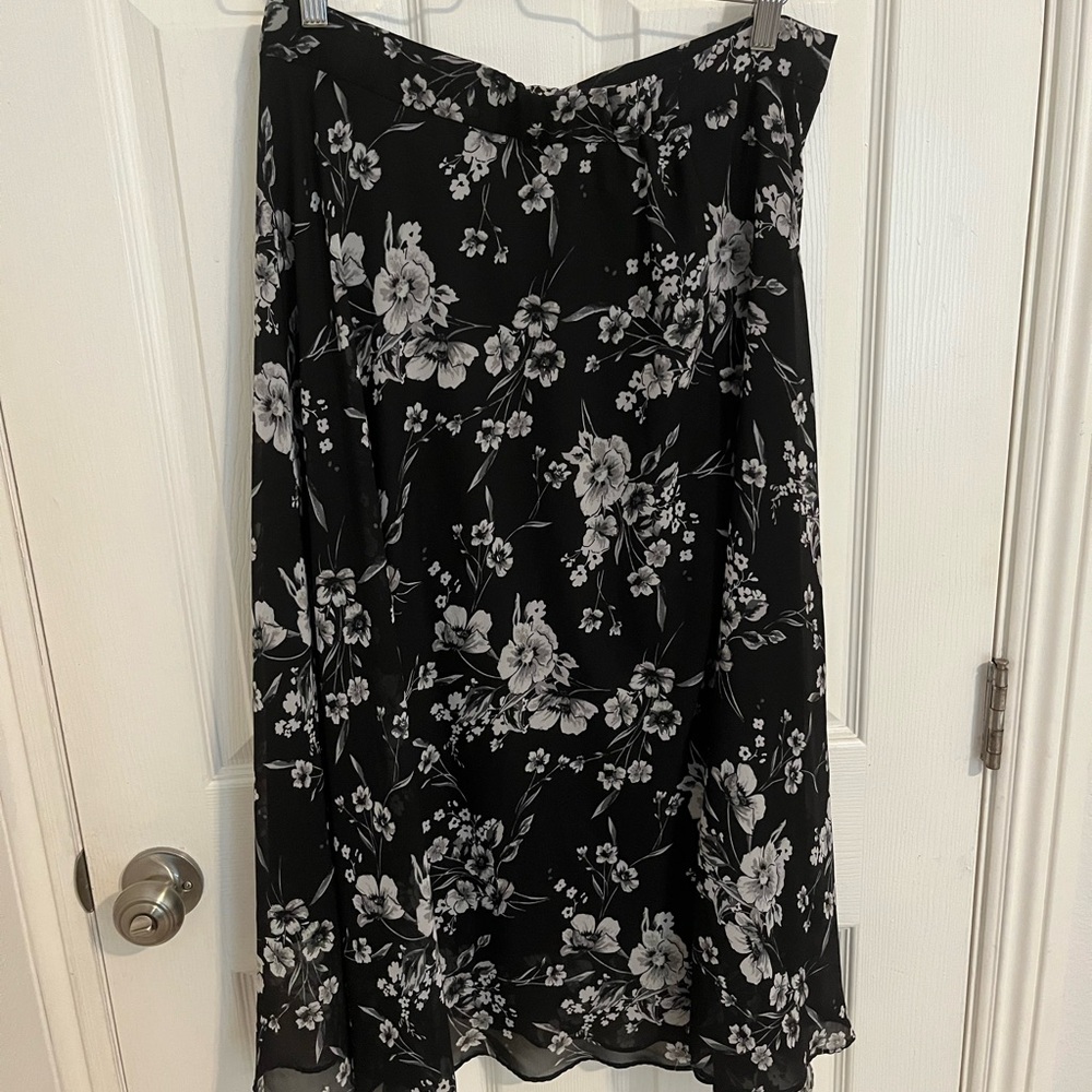 Floral Black and White Women's Skirt